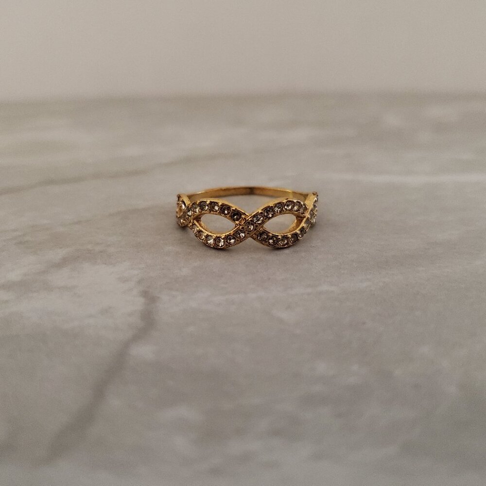 💖✨ Stella and Dot Braided Rhinestone Crystal Valentines Day Pave Ring ✨💖